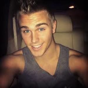 Meet your Posher, Cody